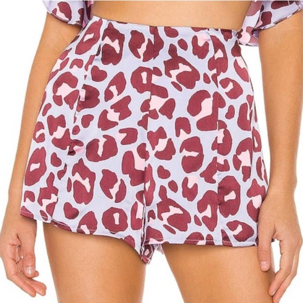 Lovers & Friends Cox Shorts Leopard Print Size XS pink purple
